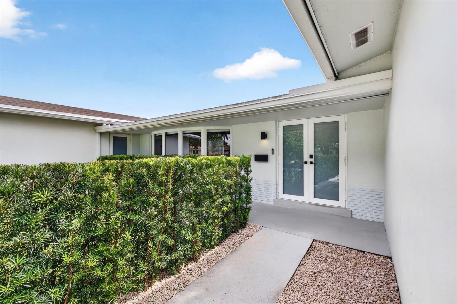 410 SW 55TH Terrace, Plantation FL 33317 photo 3