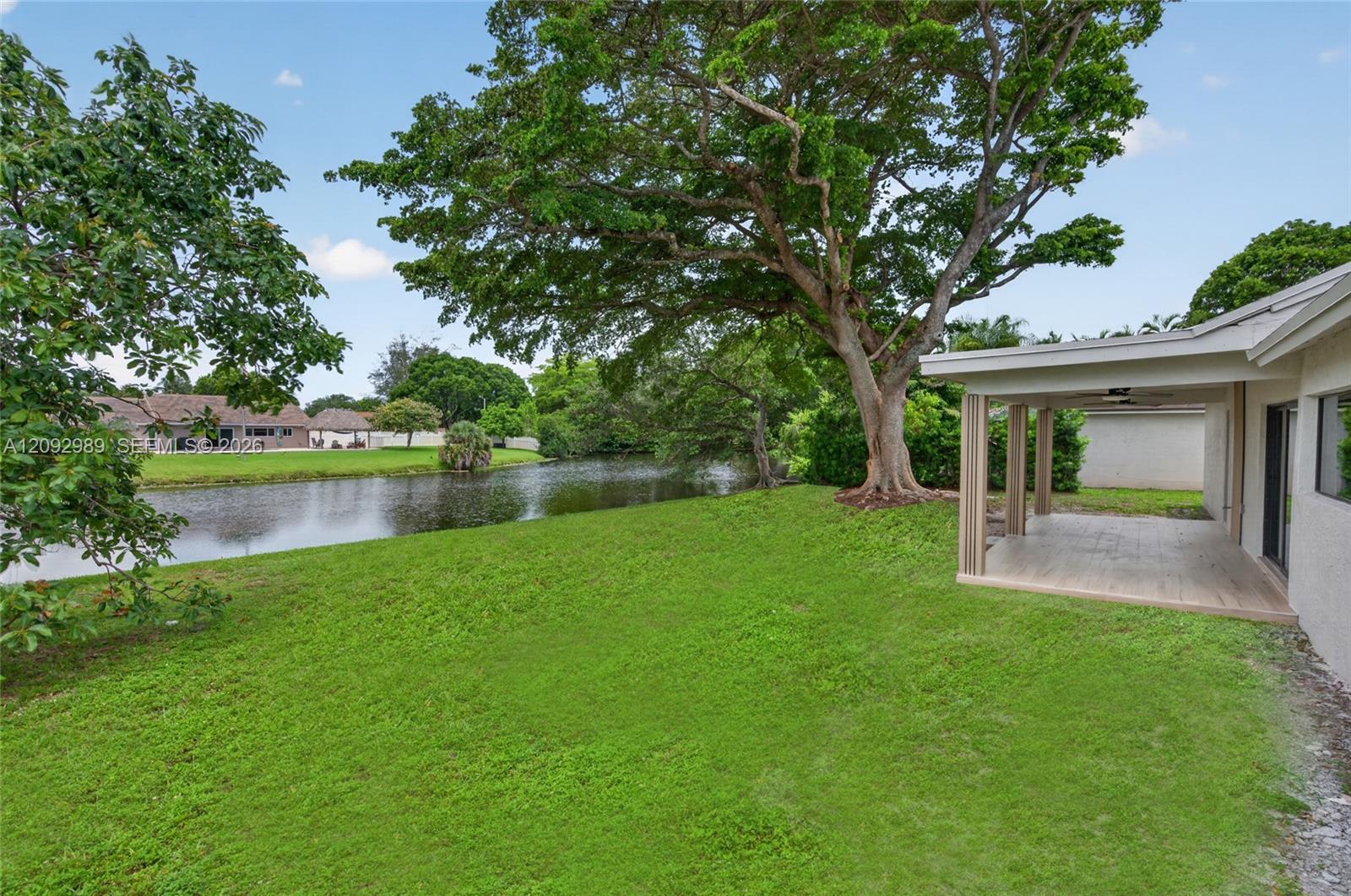 8668 SW 50th St, Cooper City FL 33328 photo 4