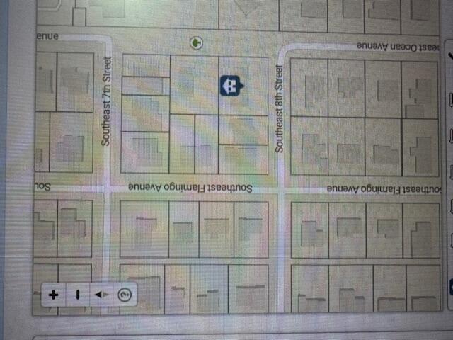 1651 SE 8th Street, Stuart FL 34996 photo 2