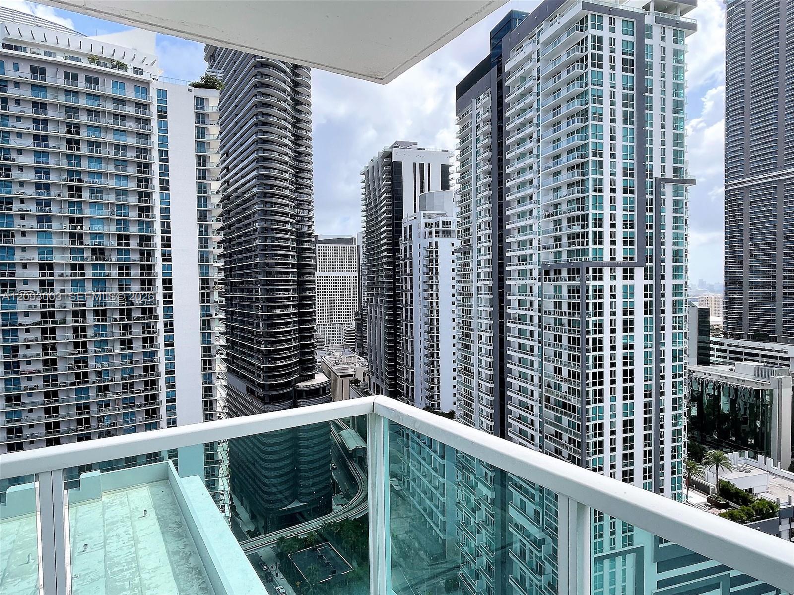 1250 S Miami Ave # 2906, Miami FL 33130 photo 2