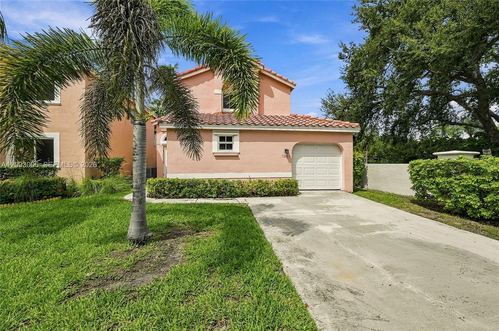 1301 SE 5th Ct, Dania Beach FL 33004 photo 2
