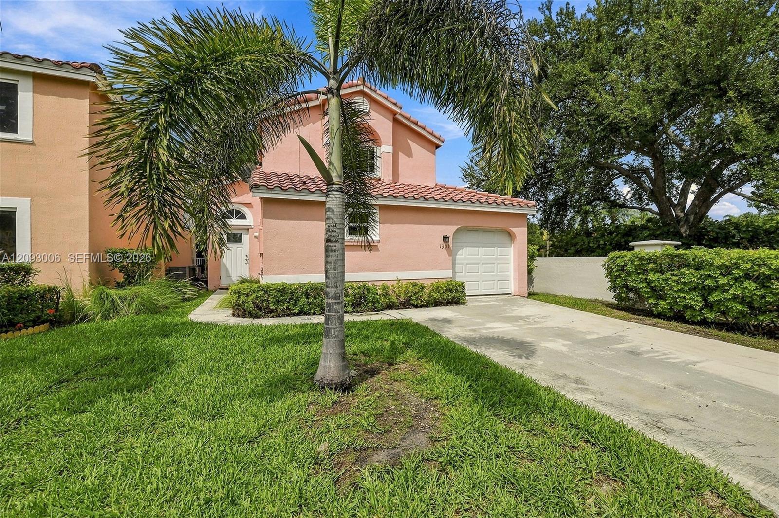 1301 SE 5th Ct, Dania Beach FL 33004 photo 3