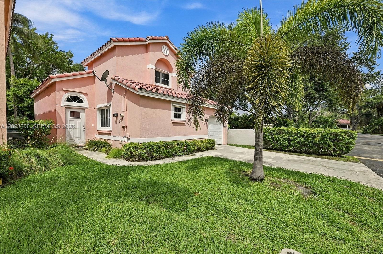 1301 SE 5th Ct, Dania Beach FL 33004 photo 4