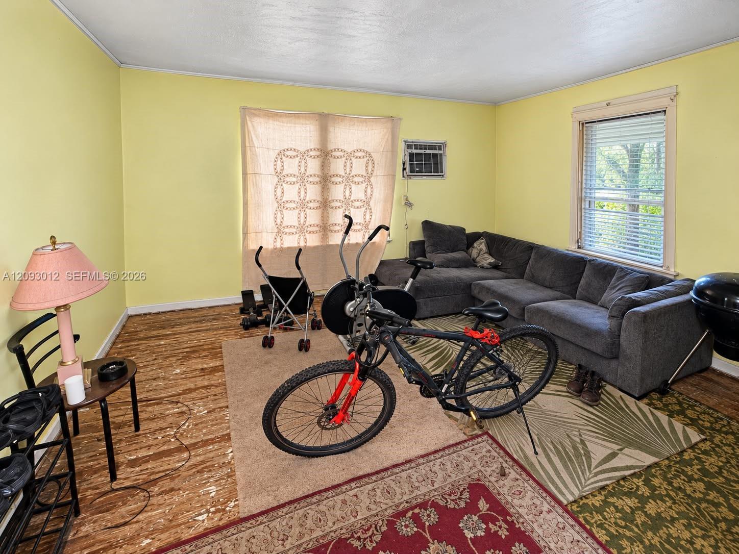 5830 NW 5th Ave, Miami FL 33127 photo 2
