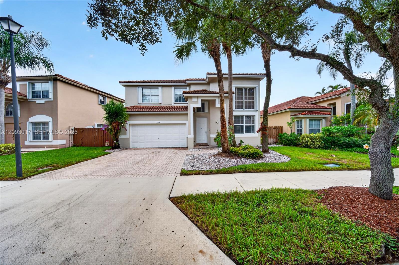 16424 Sapphire Pl, Weston FL 33331 photo 3