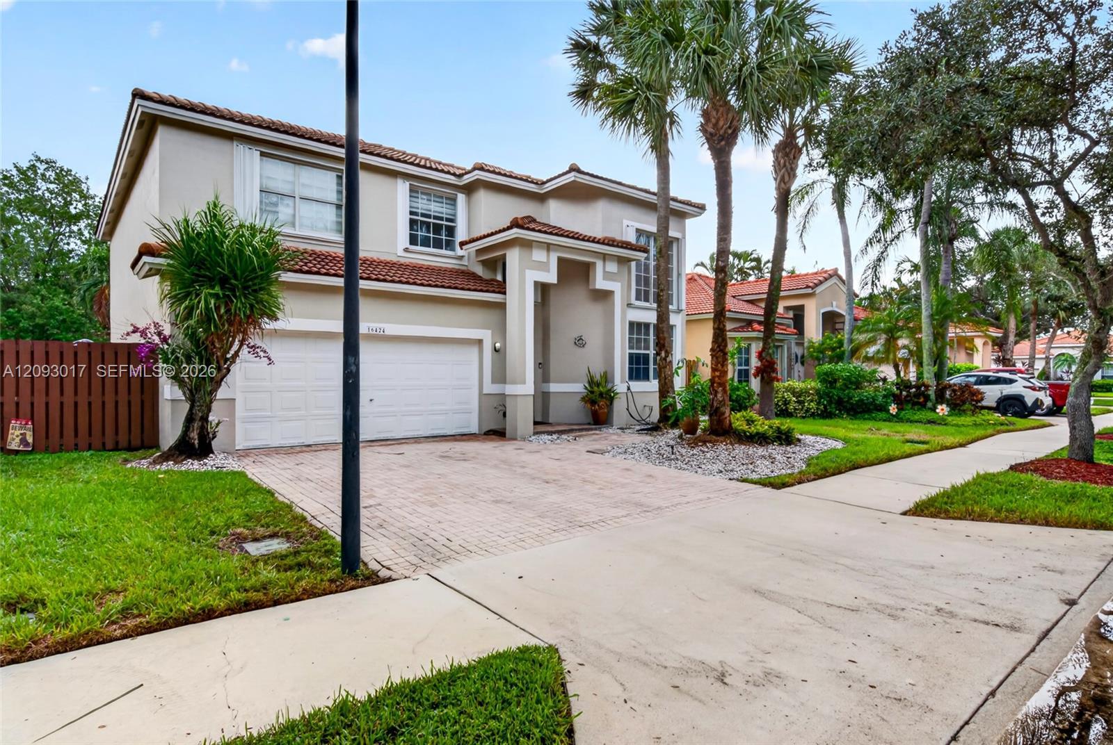 16424 Sapphire Pl, Weston FL 33331 photo 4
