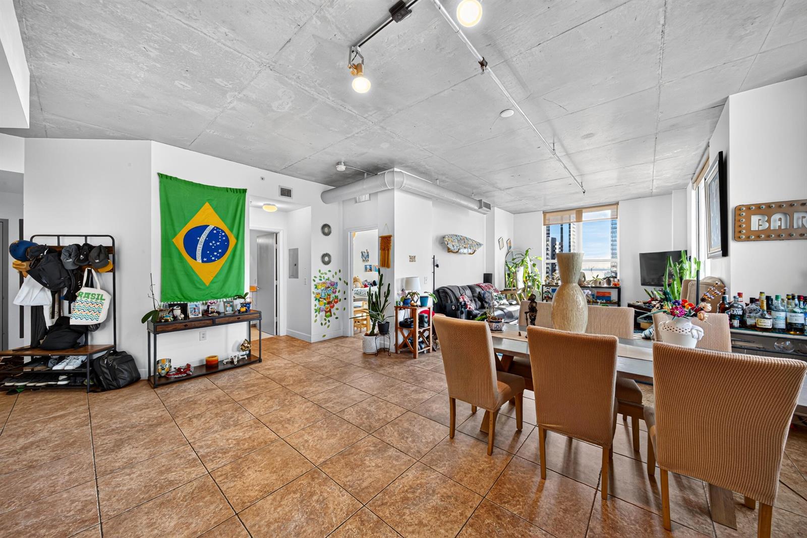 2275 Biscayne Boulevard # 1009, Miami FL 33137 photo 4