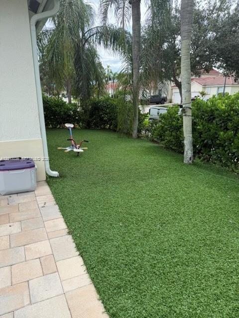 18895 SW 26th St, Miramar FL 33029 photo 2
