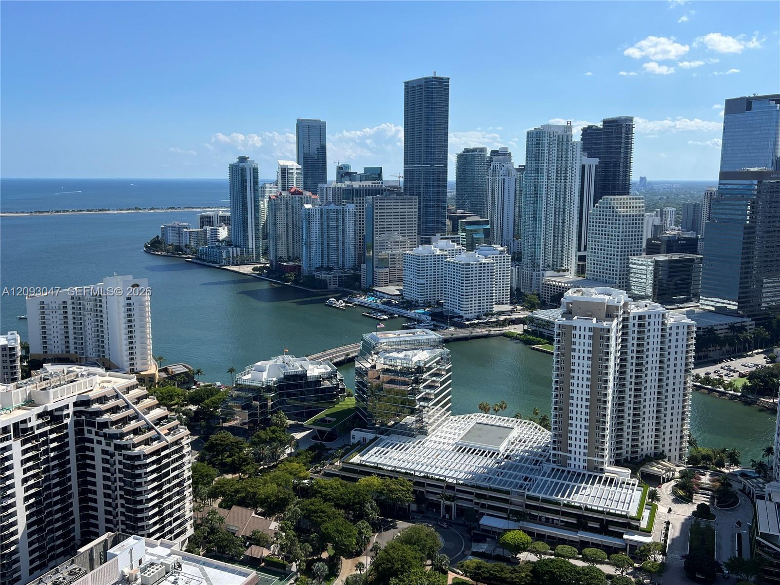 848 Brickell Key Dr # 4505, Miami FL 33131 photo 5