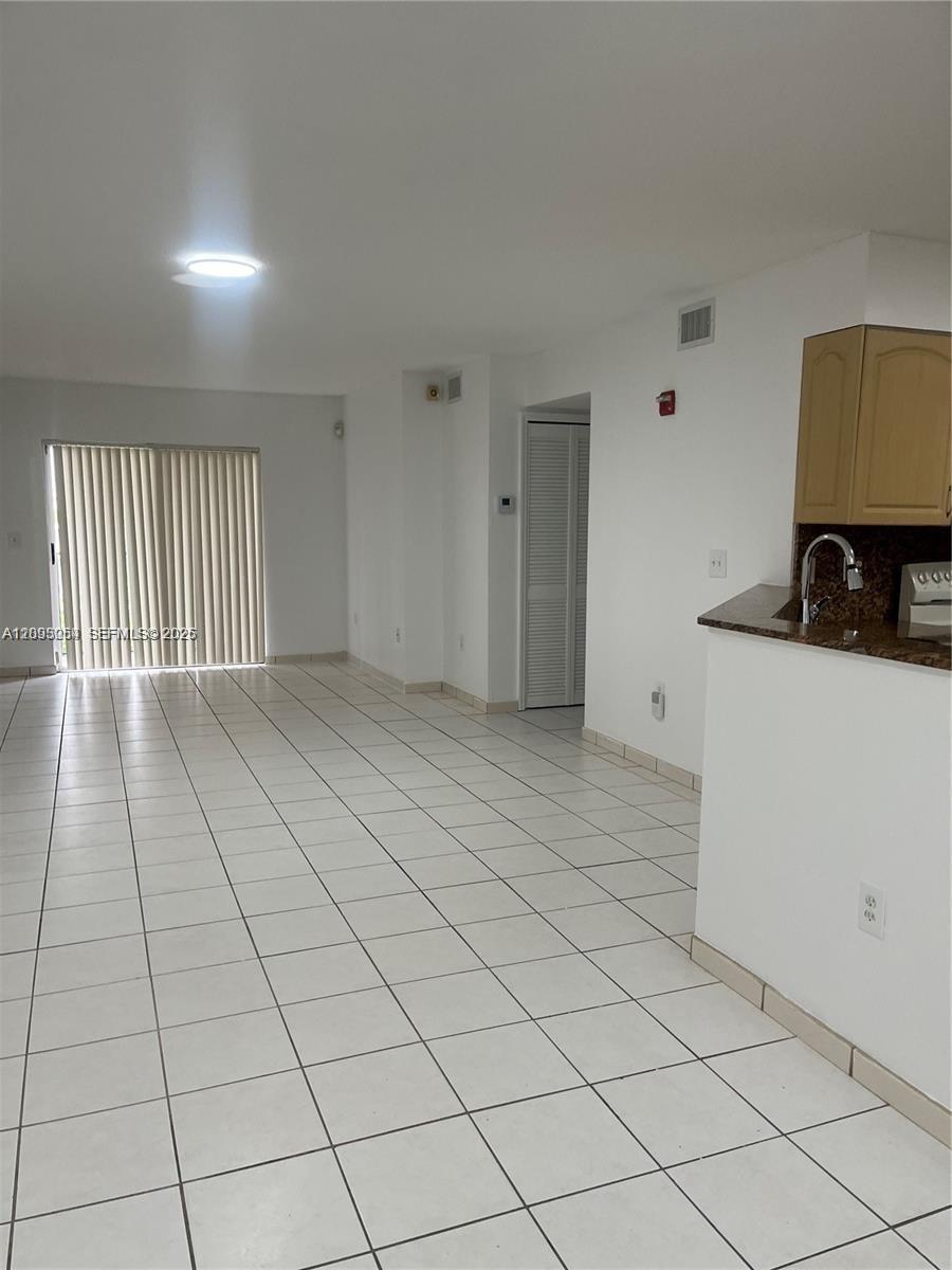 Miami, FL 33126 photo 3