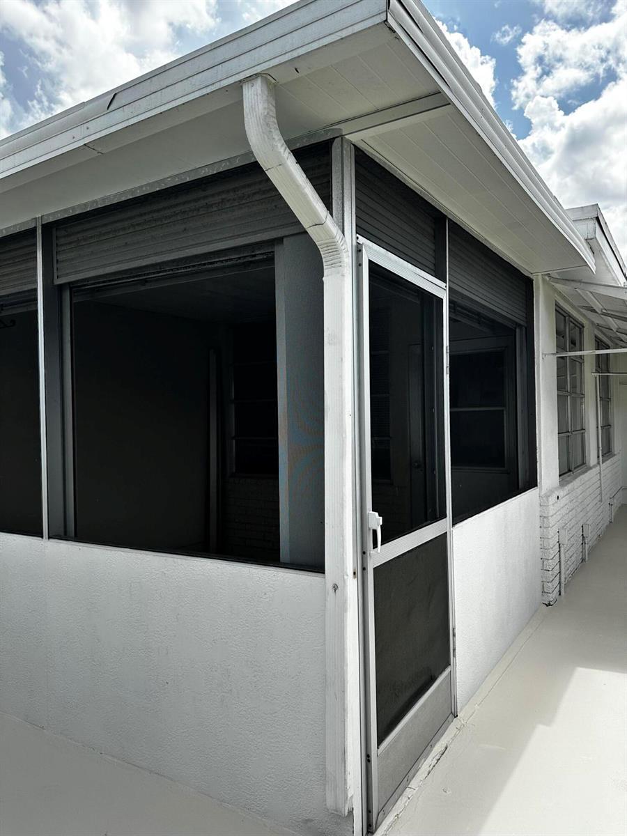 7009 NW 66th Terrace, Tamarac FL 33321 photo 5