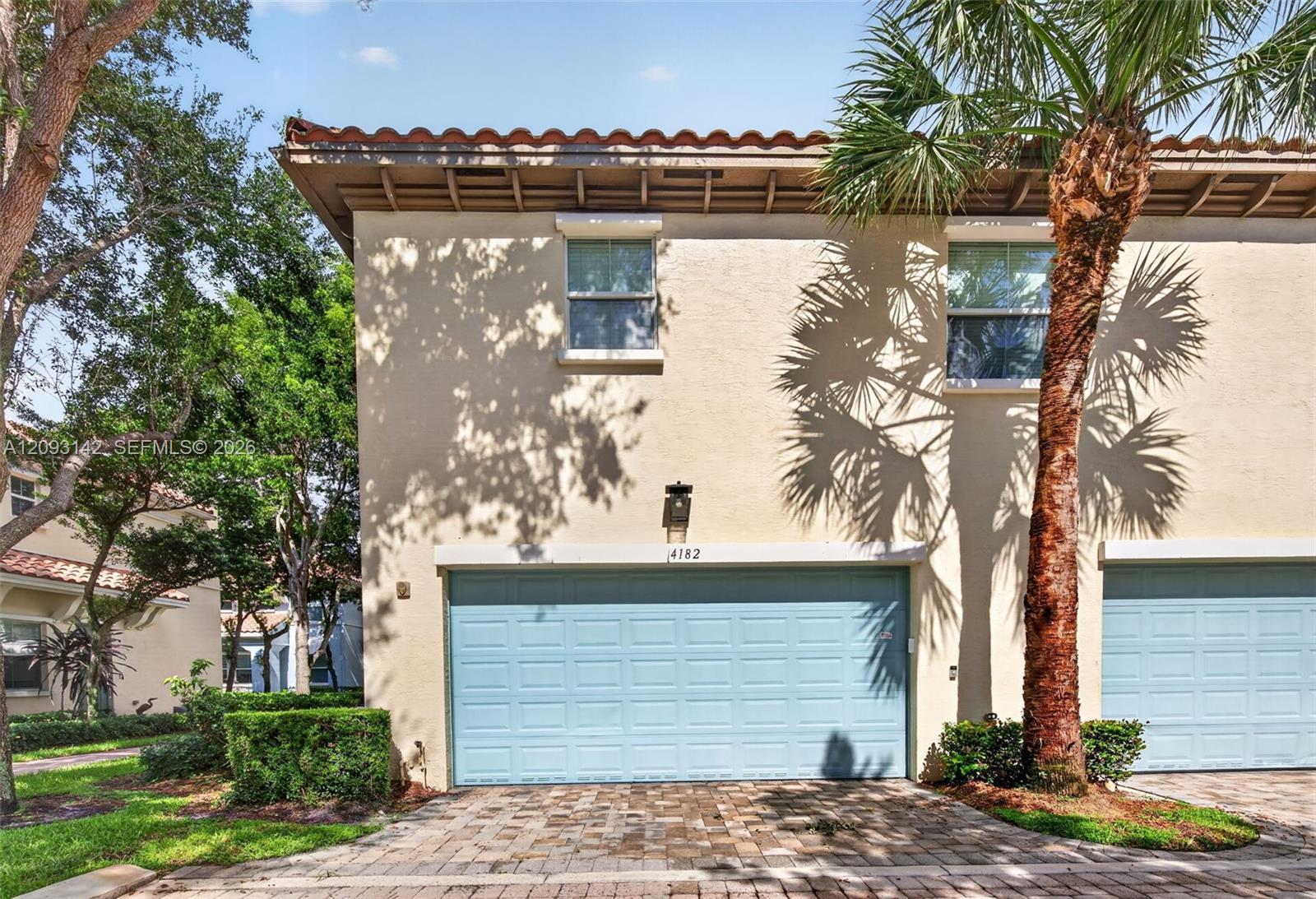 4182 Cascada Cir, Cooper City FL 33024
