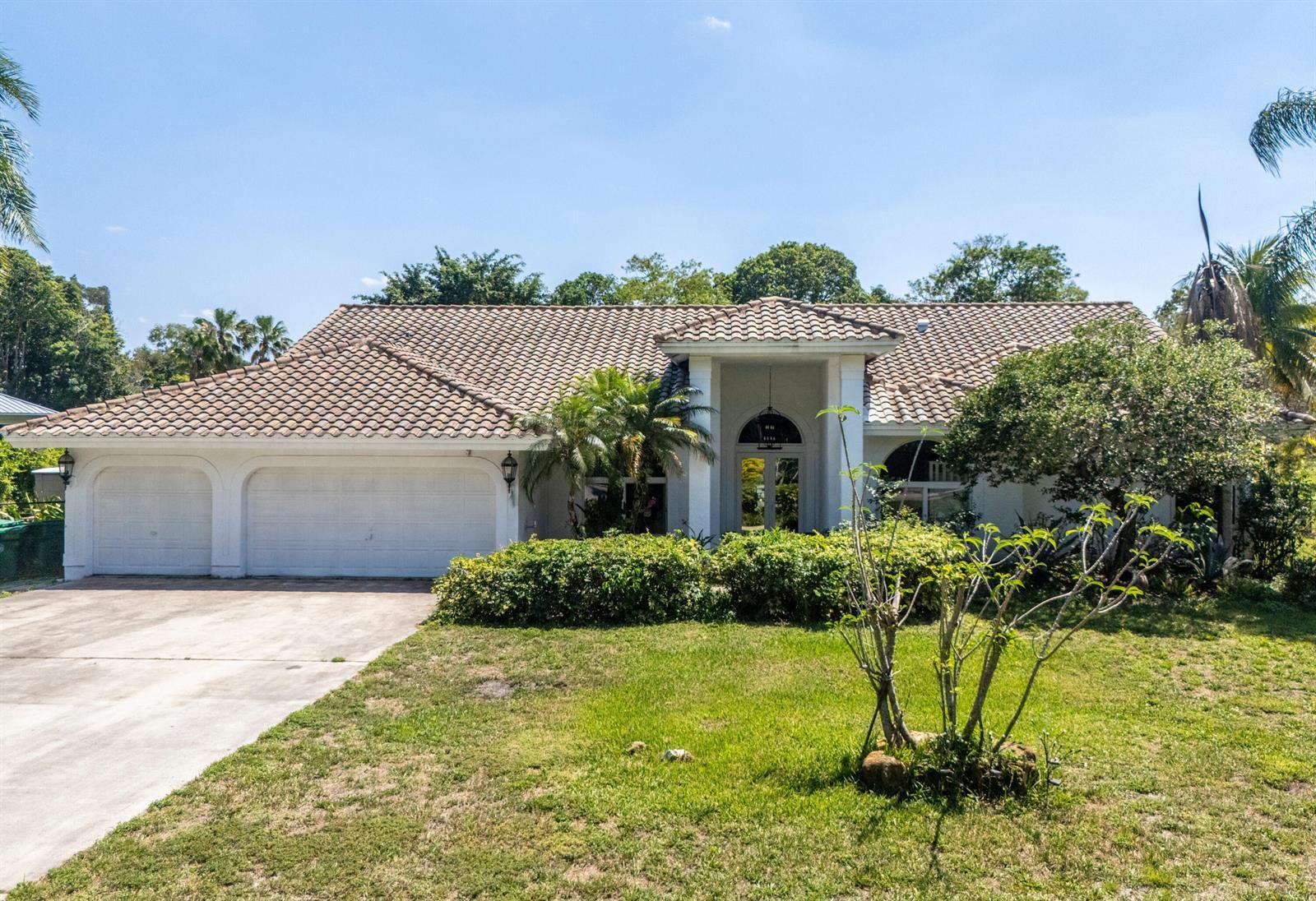 14463 SW 16TH Court, Davie FL 33325 photo 2