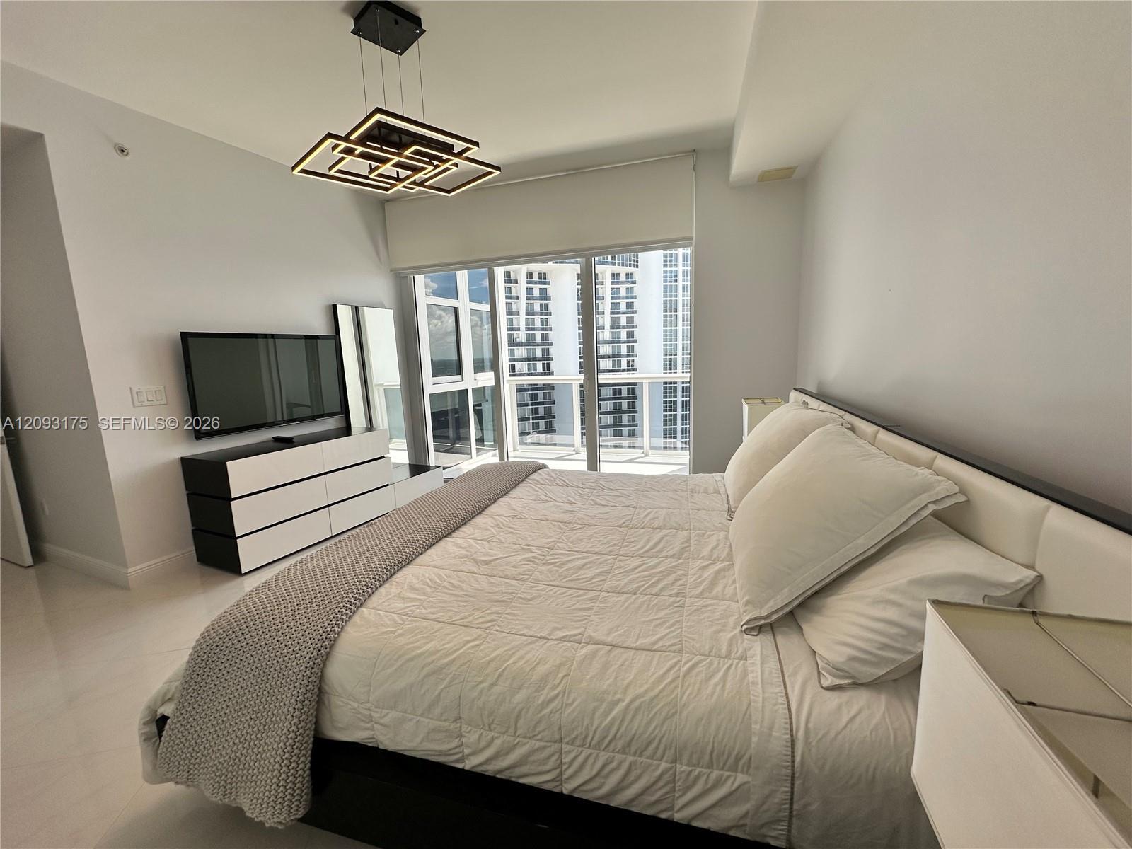 18201 Collins Ave # 4505, Sunny Isles Beach FL 33160 photo 4