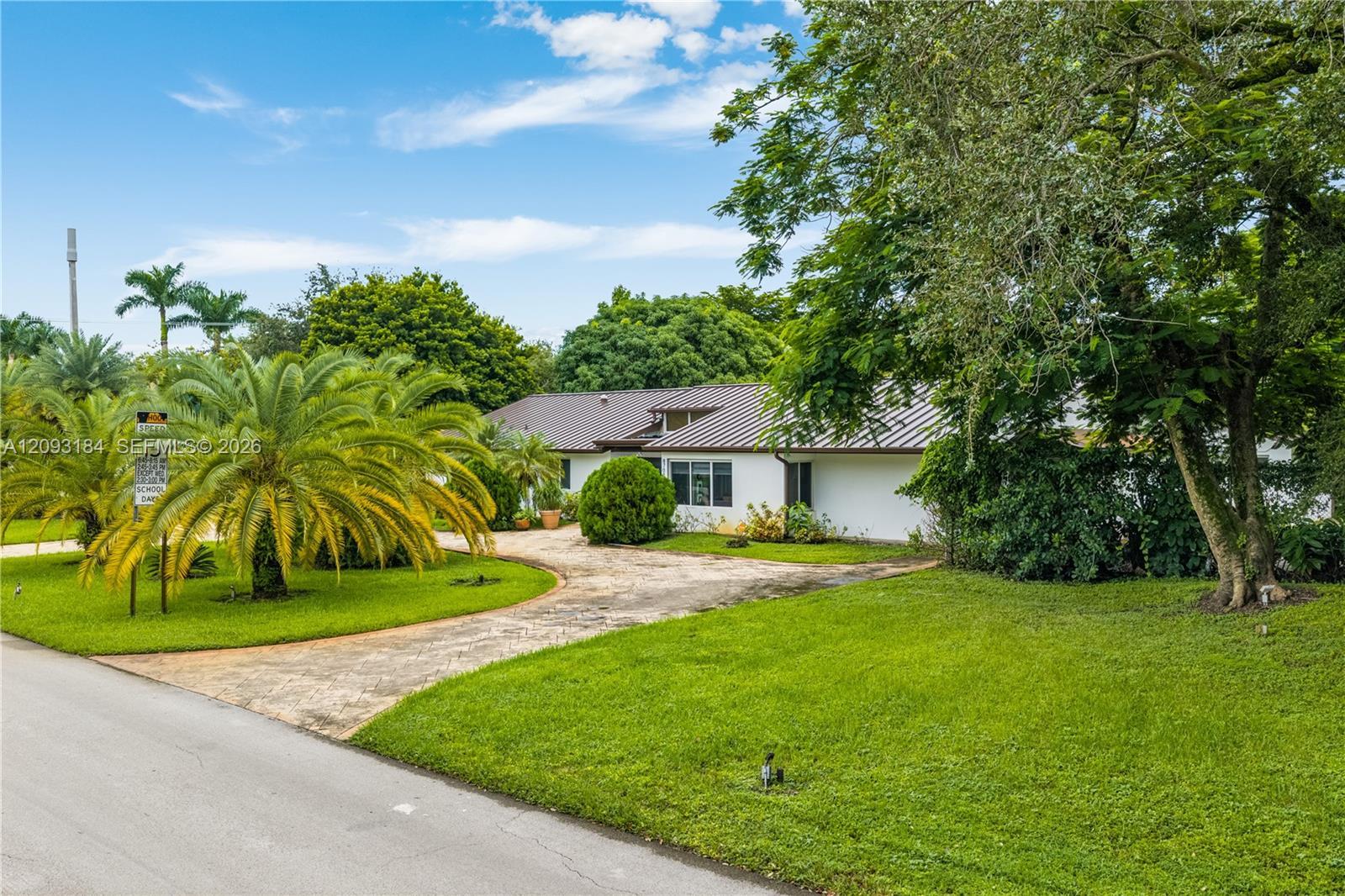 8700 SW 97th Ter, Miami FL 33176 photo 4