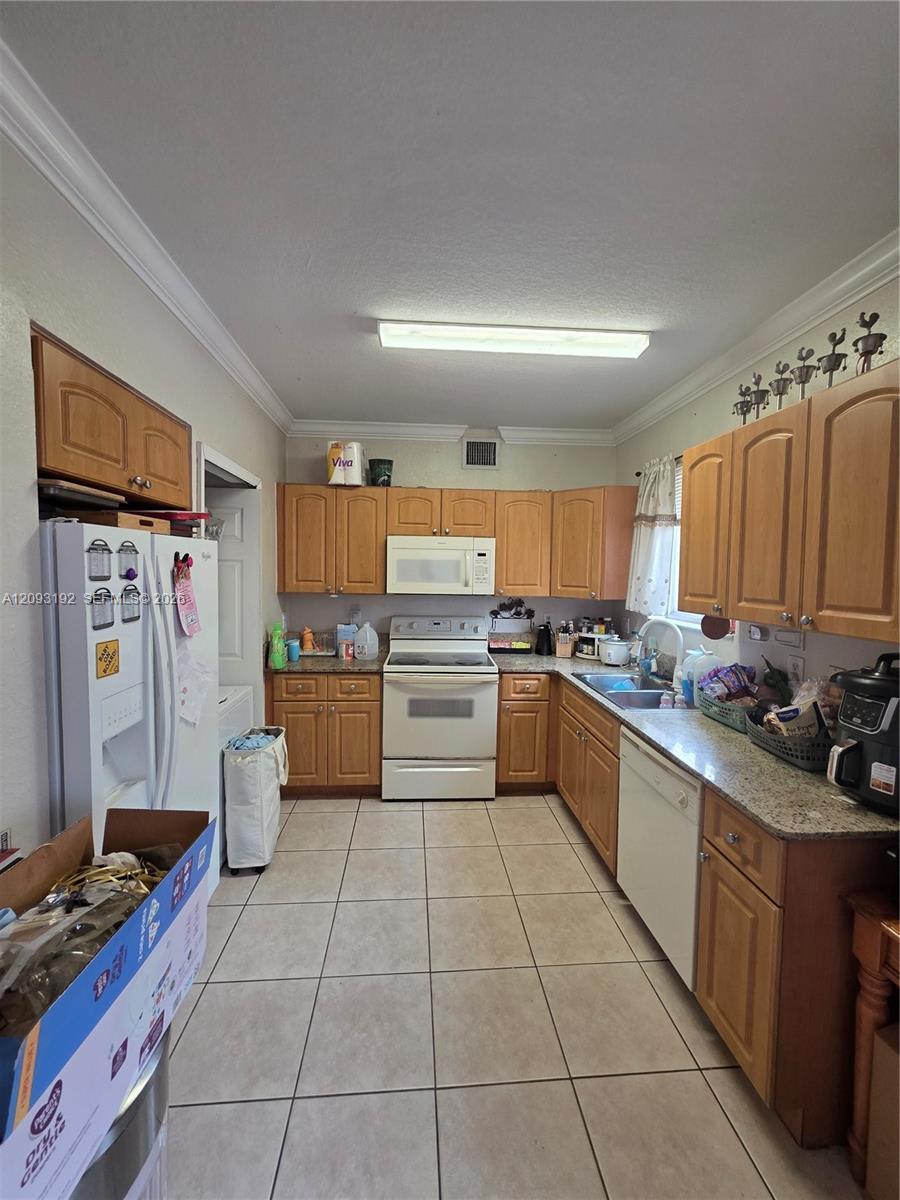 7251 NW 174th Ter # 102, Hialeah FL 33015 photo 3