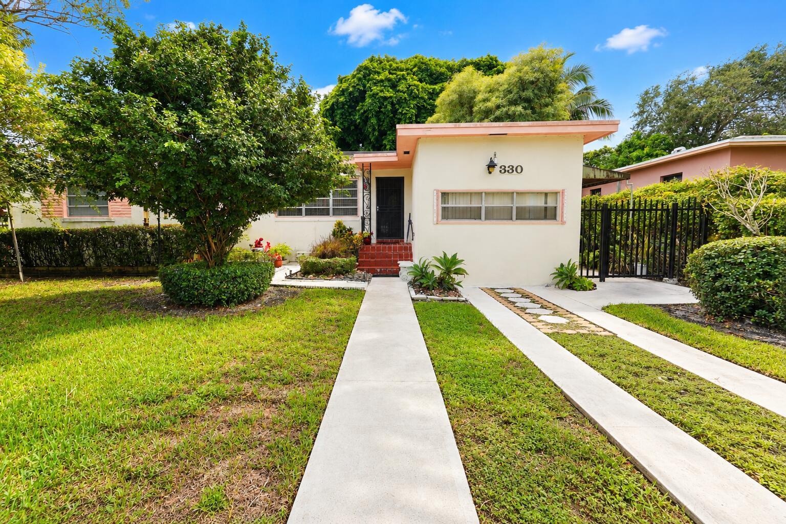 330 NW 144TH Street, Miami FL 33168 photo 2
