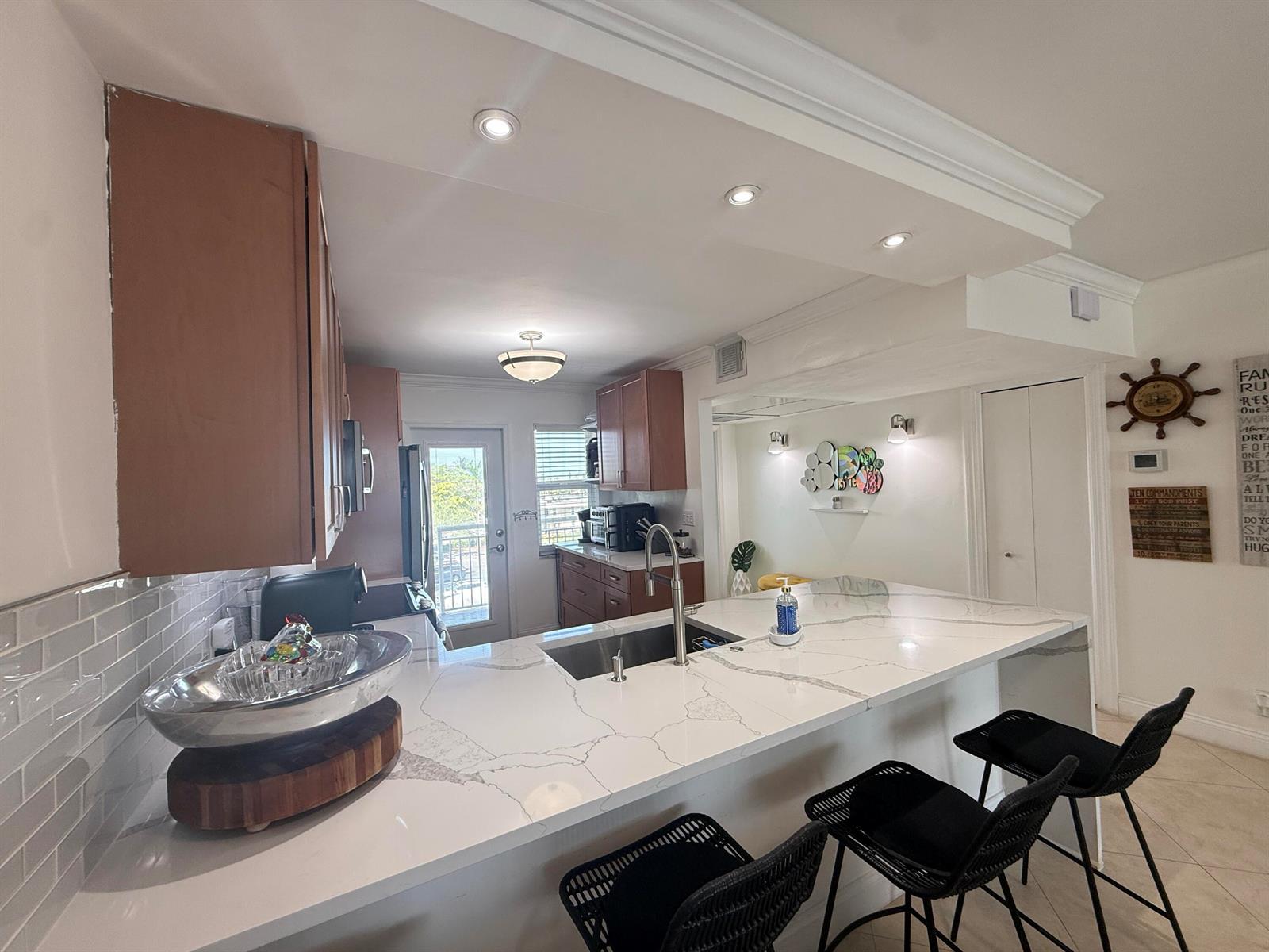 3180 NE 48TH Court # 406, Lighthouse Point FL 33064 photo 5
