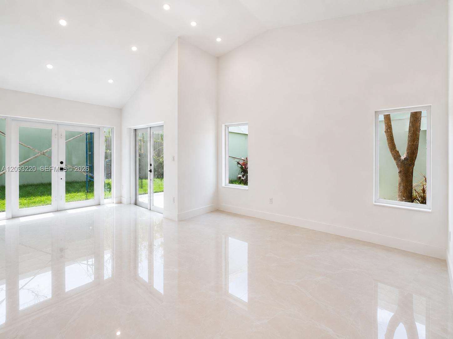 11708 SW 114th Ter, Miami FL 33186 photo 2