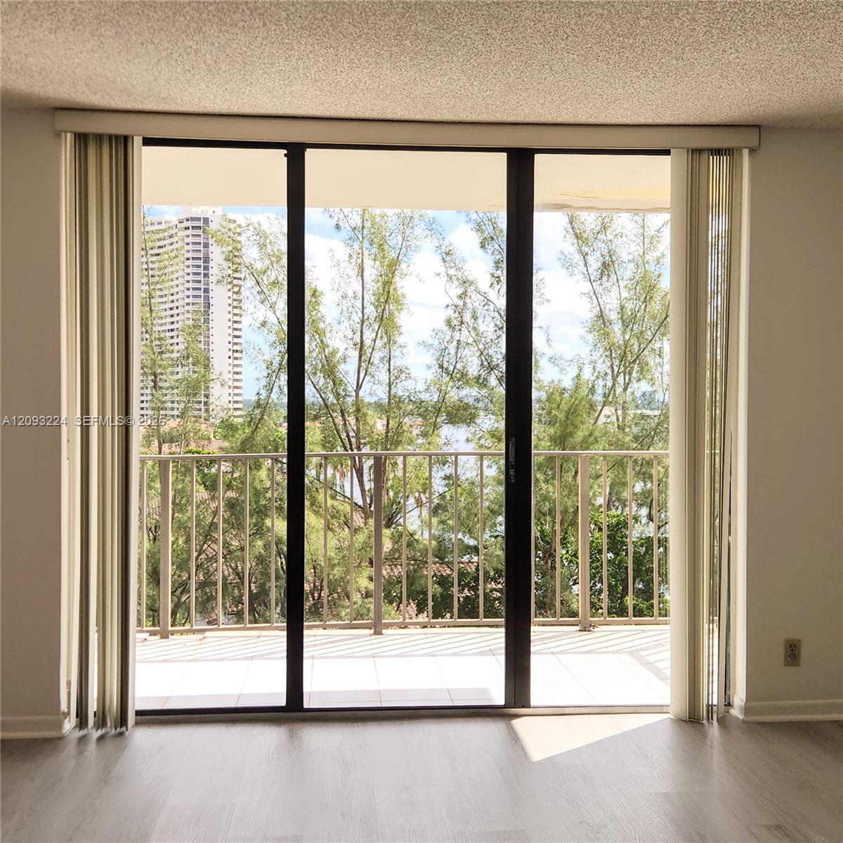 18151 NE 31st Ct # 805, Aventura FL 33160 photo 5