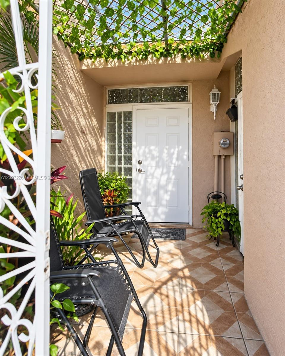 1145 W 42nd St # 26, Hialeah FL 33012 photo 2