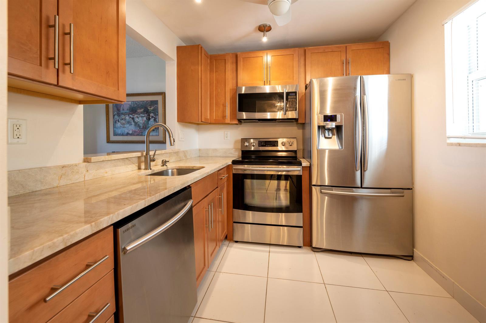 1391 S OCEAN # 803, Pompano Beach FL 33062 photo 3