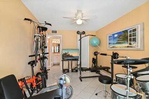 133 SOMERSET G, West Palm Beach FL 33417 photo 4