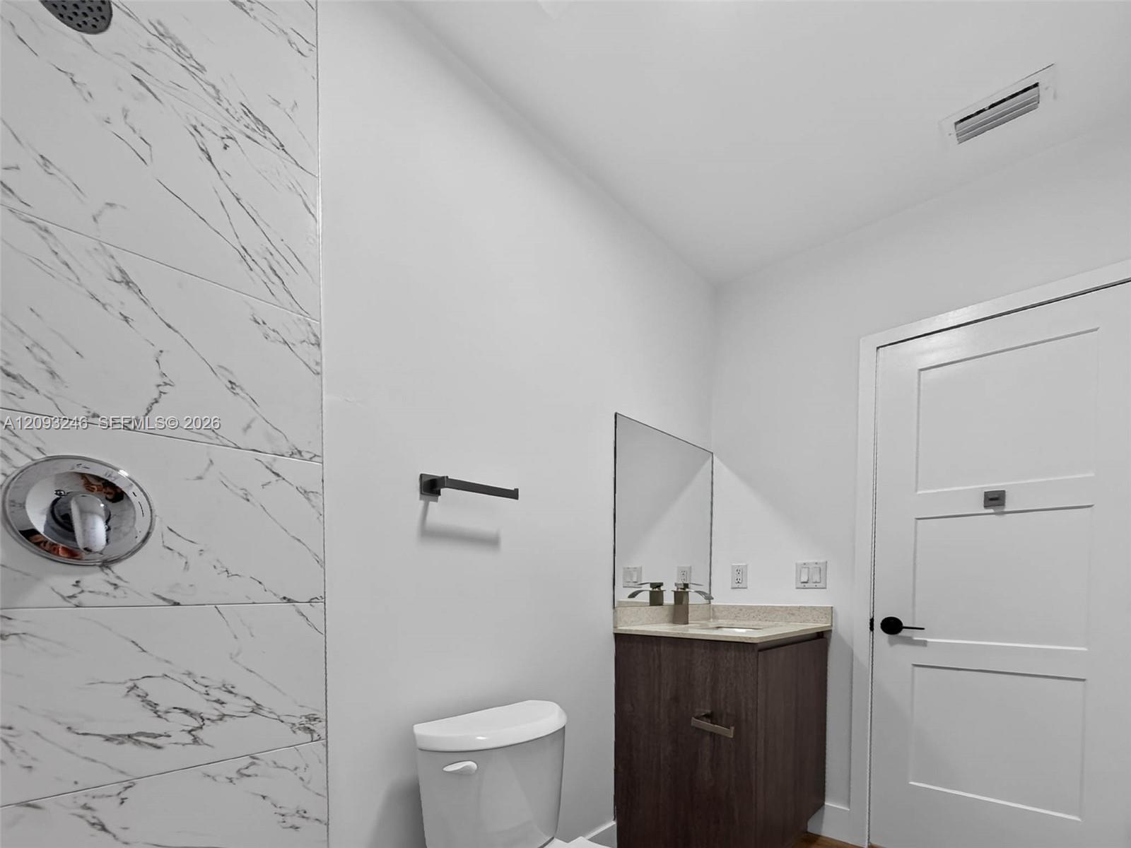 1534 NW 1st St # 201, Miami FL 33125 photo 4