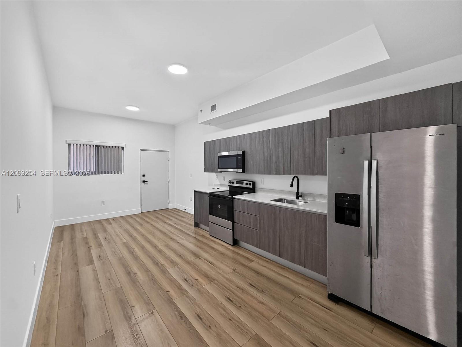 1534 NW 1st St # 202, Miami FL 33125 photo 5