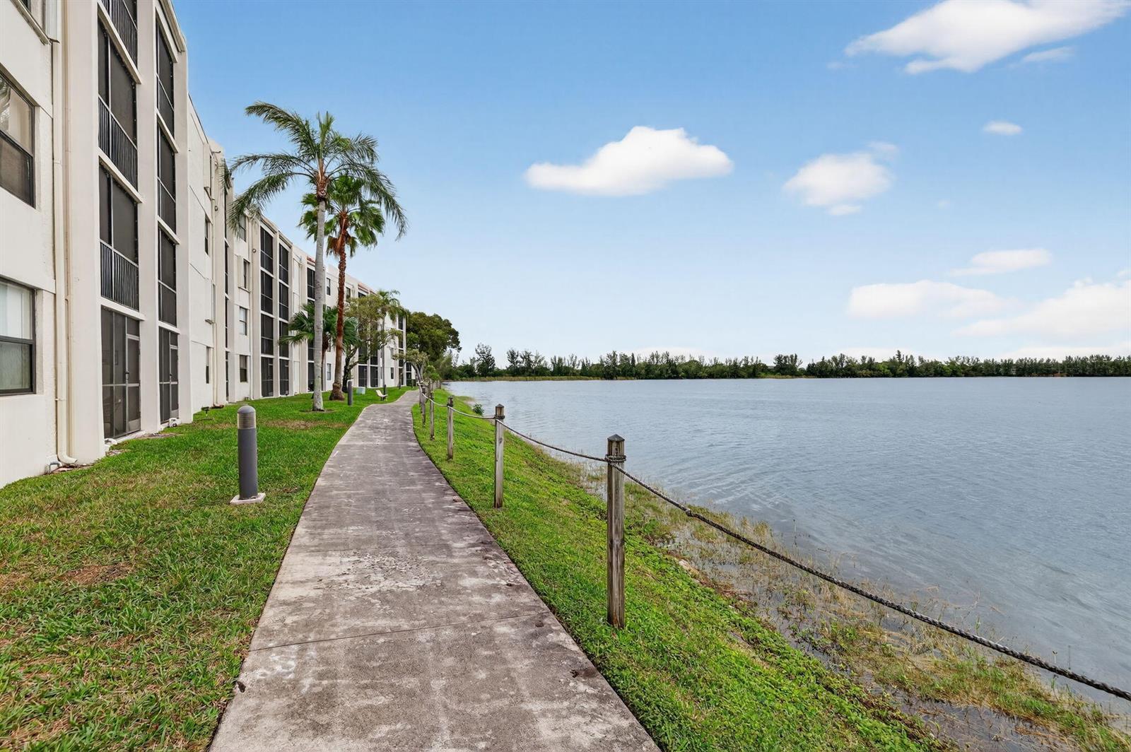 117 LAKE EMERALD Drive # 408, Oakland Park FL 33309 photo 5