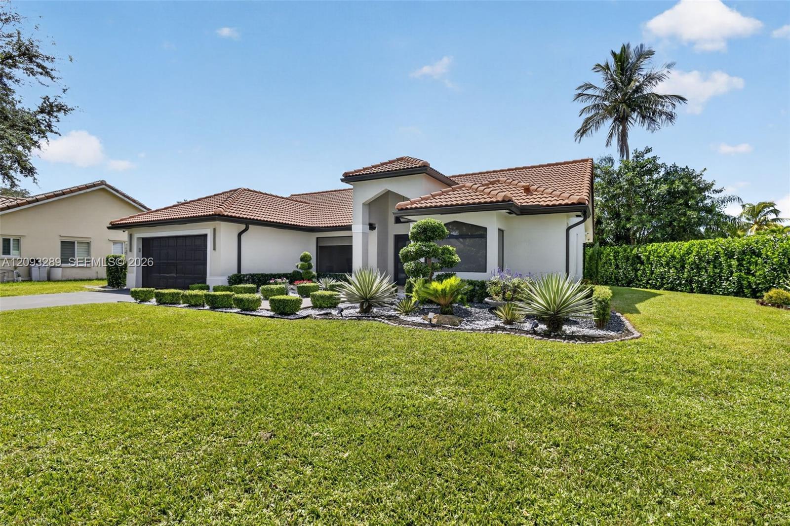 981 SW 126th Way, Davie FL 33325 photo 2