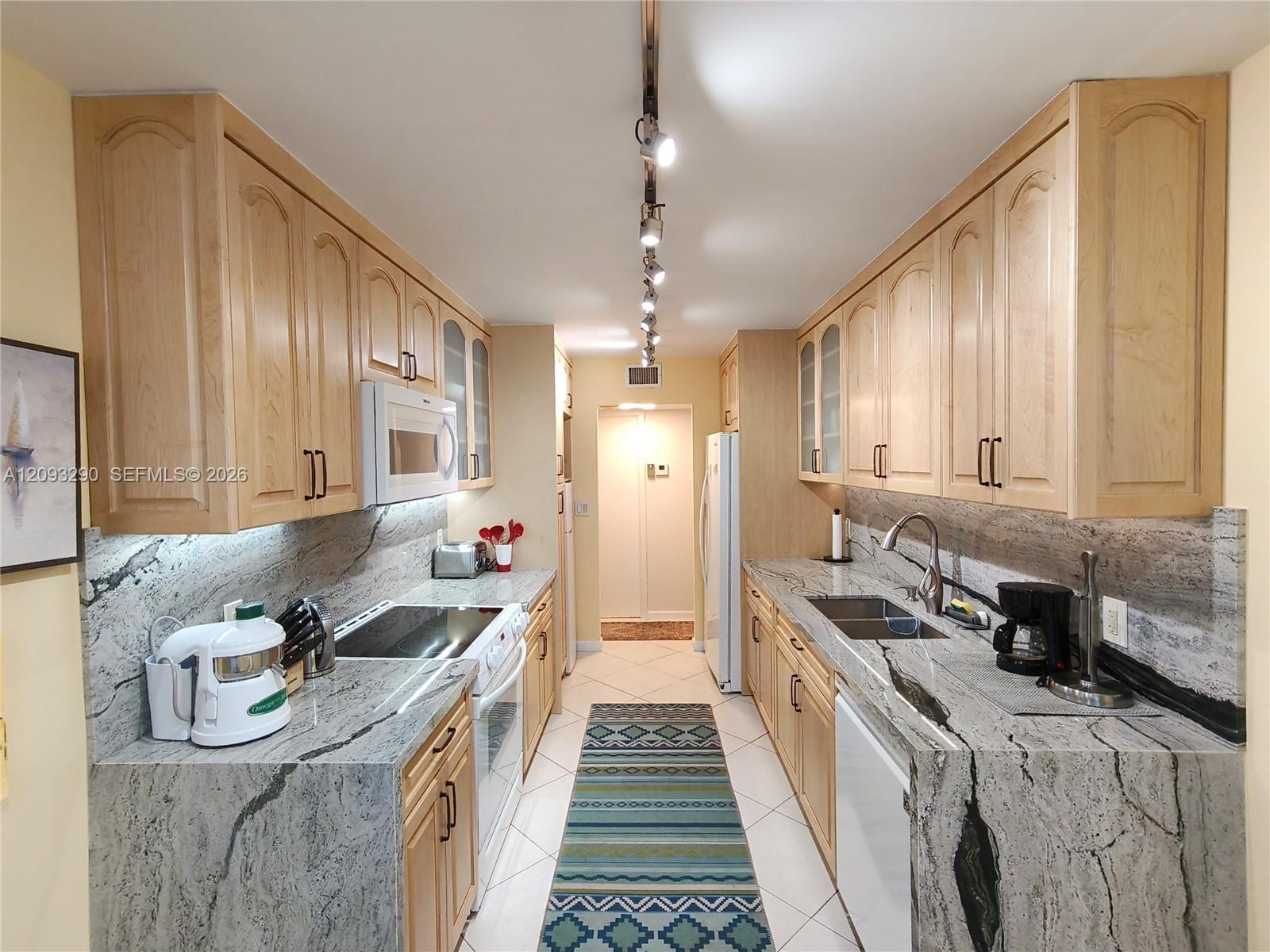 2751 S Ocean Dr # 1106S, Hollywood FL 33019 photo 2