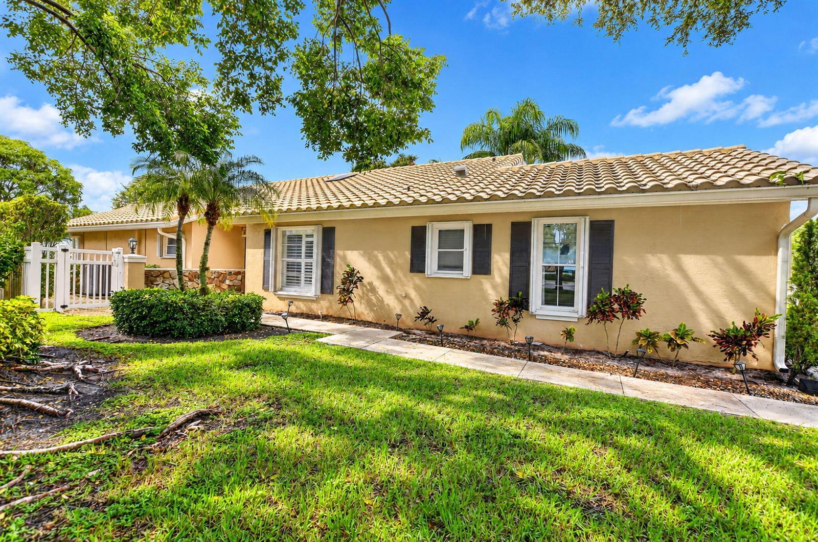 10356 SUNSTREAM Lane, Boca Raton FL 33428 photo 5