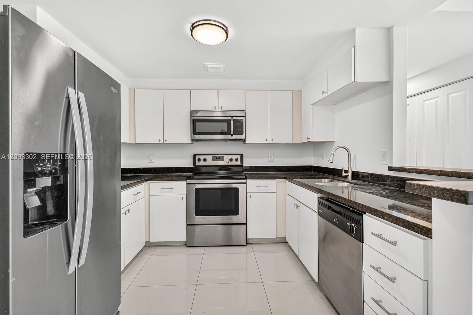 1250 S Miami Ave # 1806, Miami FL 33130 photo 2