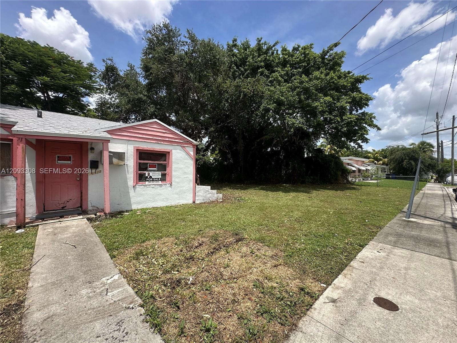 16122 NE 18th Ct, North Miami Beach FL 33162 photo 3