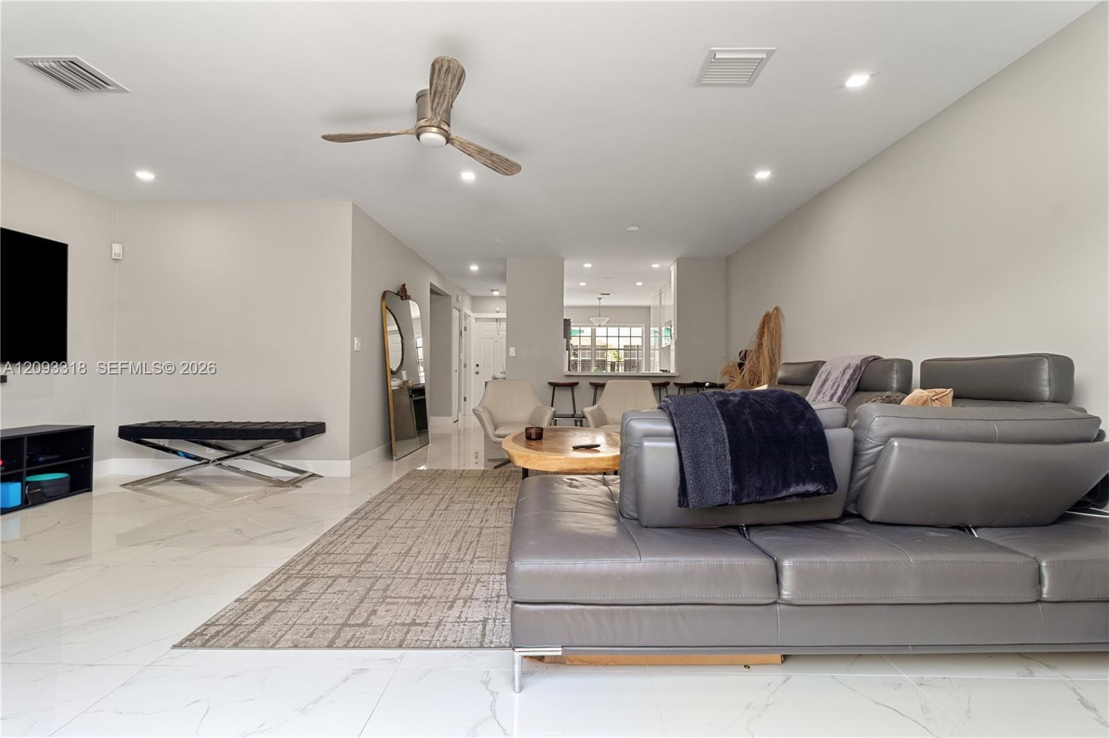 801 NE 1st St # 9, Fort Lauderdale FL 33301 photo 5