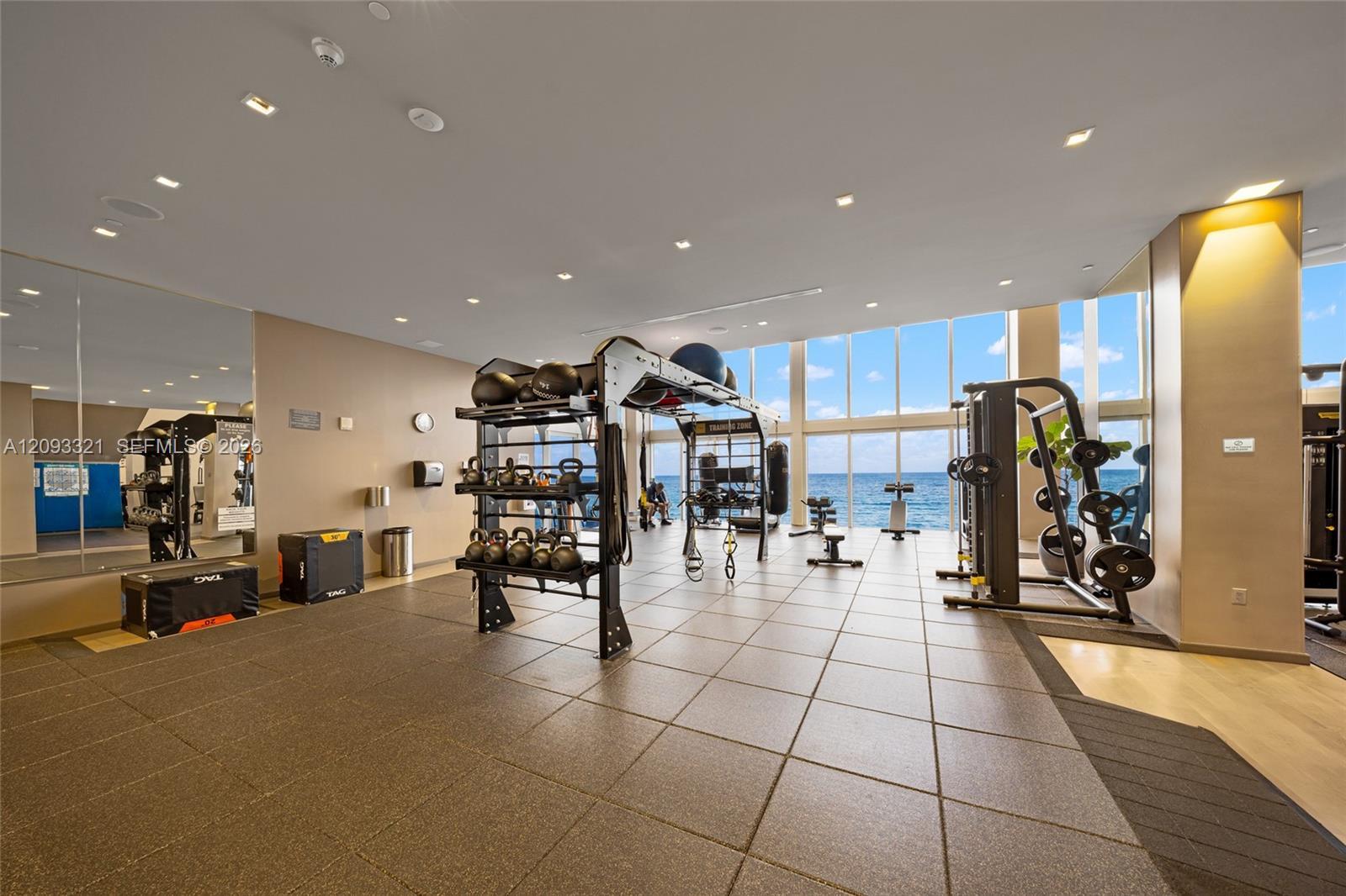 1830 S Ocean Dr # 2808, Hallandale Beach FL 33009 photo 2