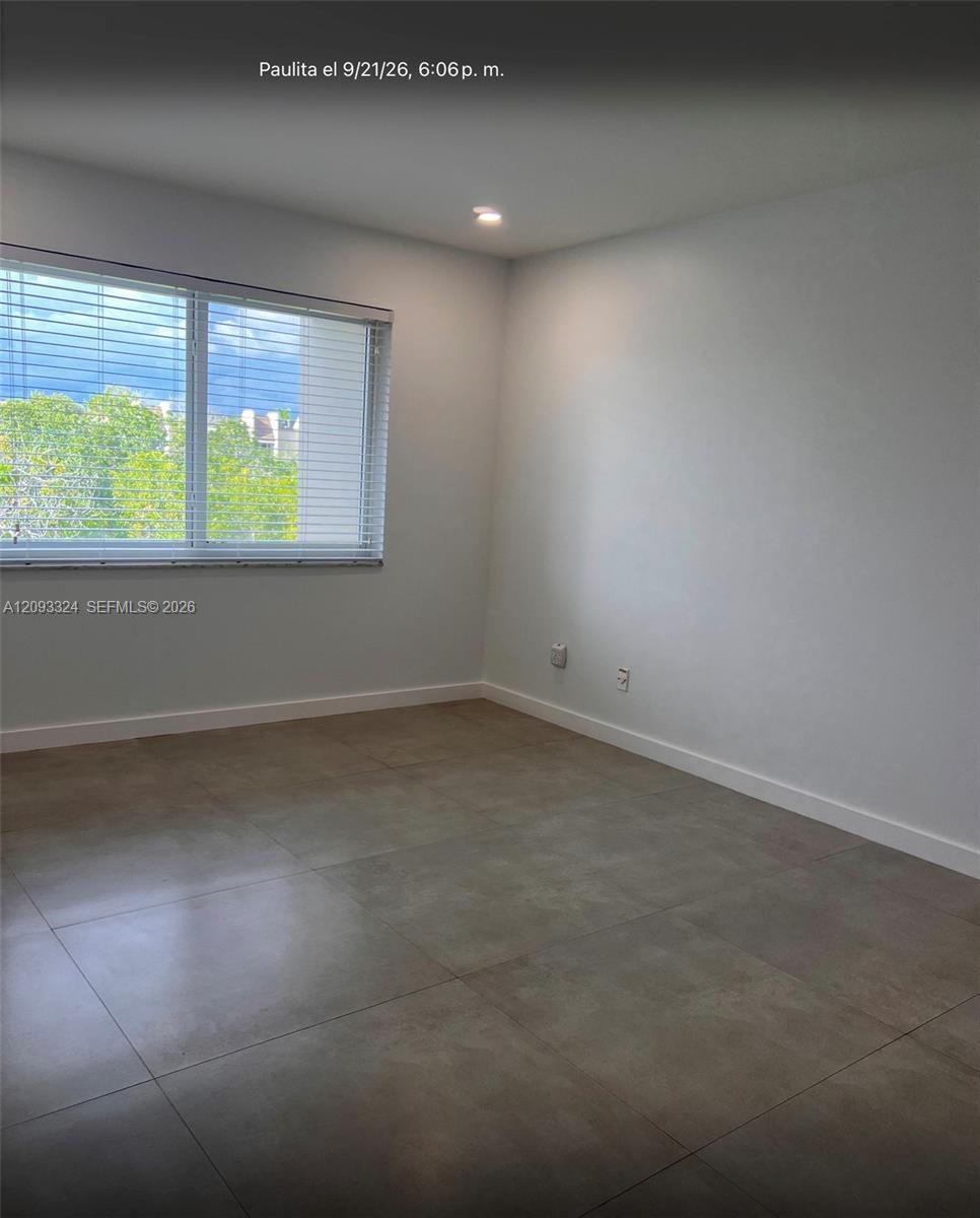 7732 Camino Real # 402, Miami FL 33143 photo 4