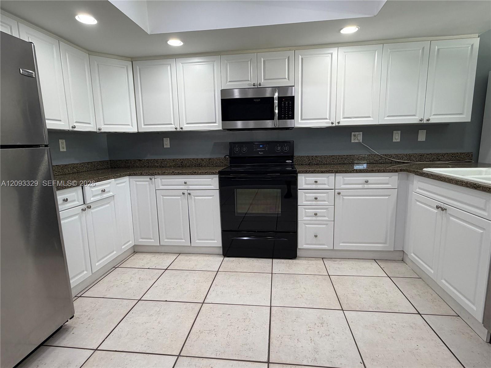 2980 NE 19th Ter # B, Lighthouse Point FL 33064 photo 3