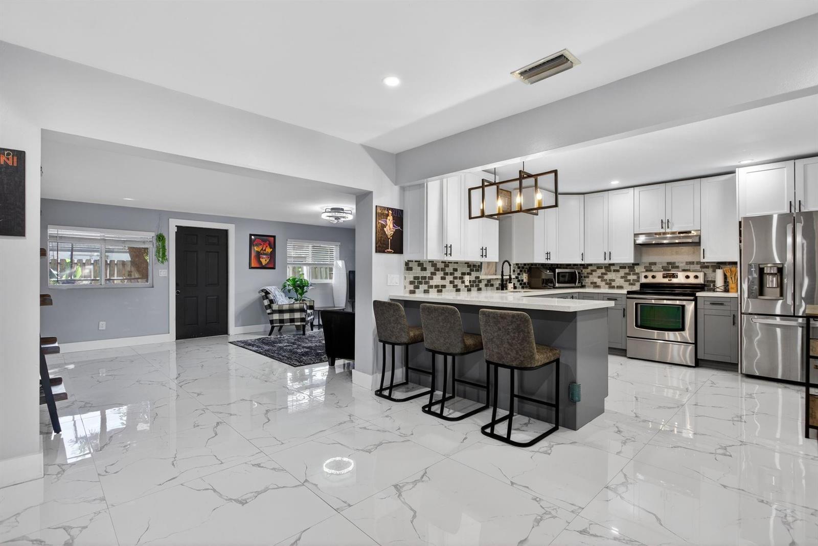 3330 NW 69TH Street, Fort Lauderdale FL 33309 photo 2