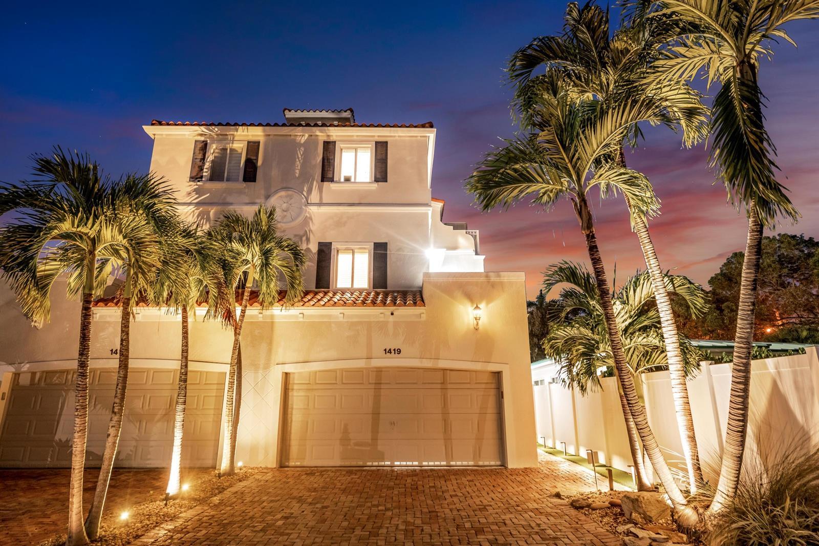 1419 NE 4th Place, Fort Lauderdale FL 33301 photo 2