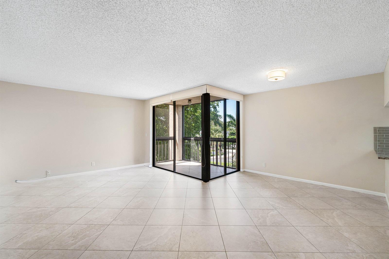 2455 LINDELL Boulevard # 3411, Delray Beach FL 33444 photo 3