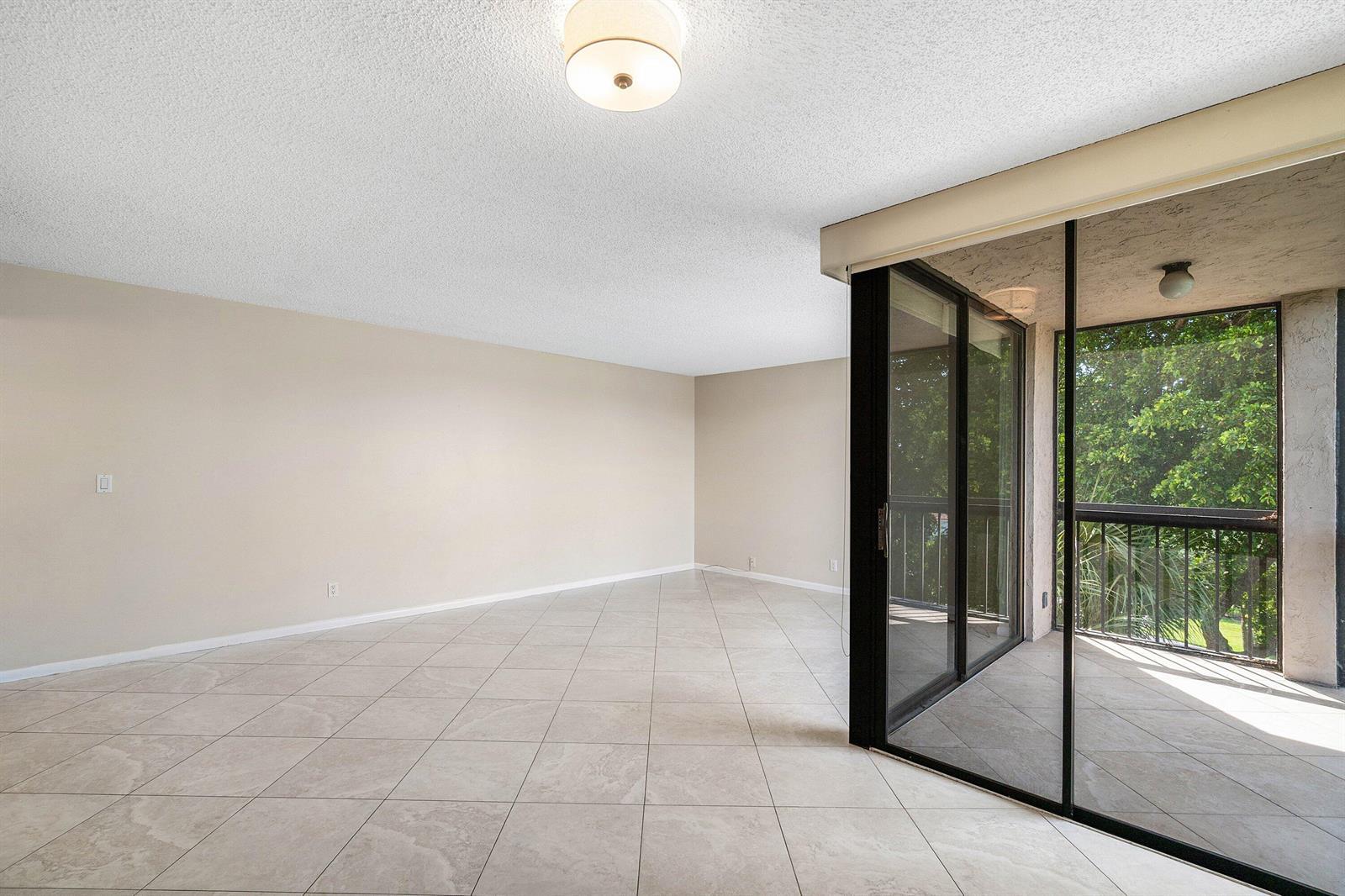 2455 LINDELL Boulevard # 3411, Delray Beach FL 33444 photo 5