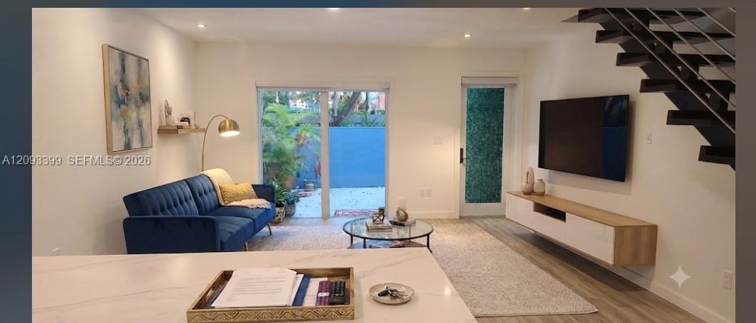 798 Crandon Blvd # B, Key Biscayne FL 33149 photo 2