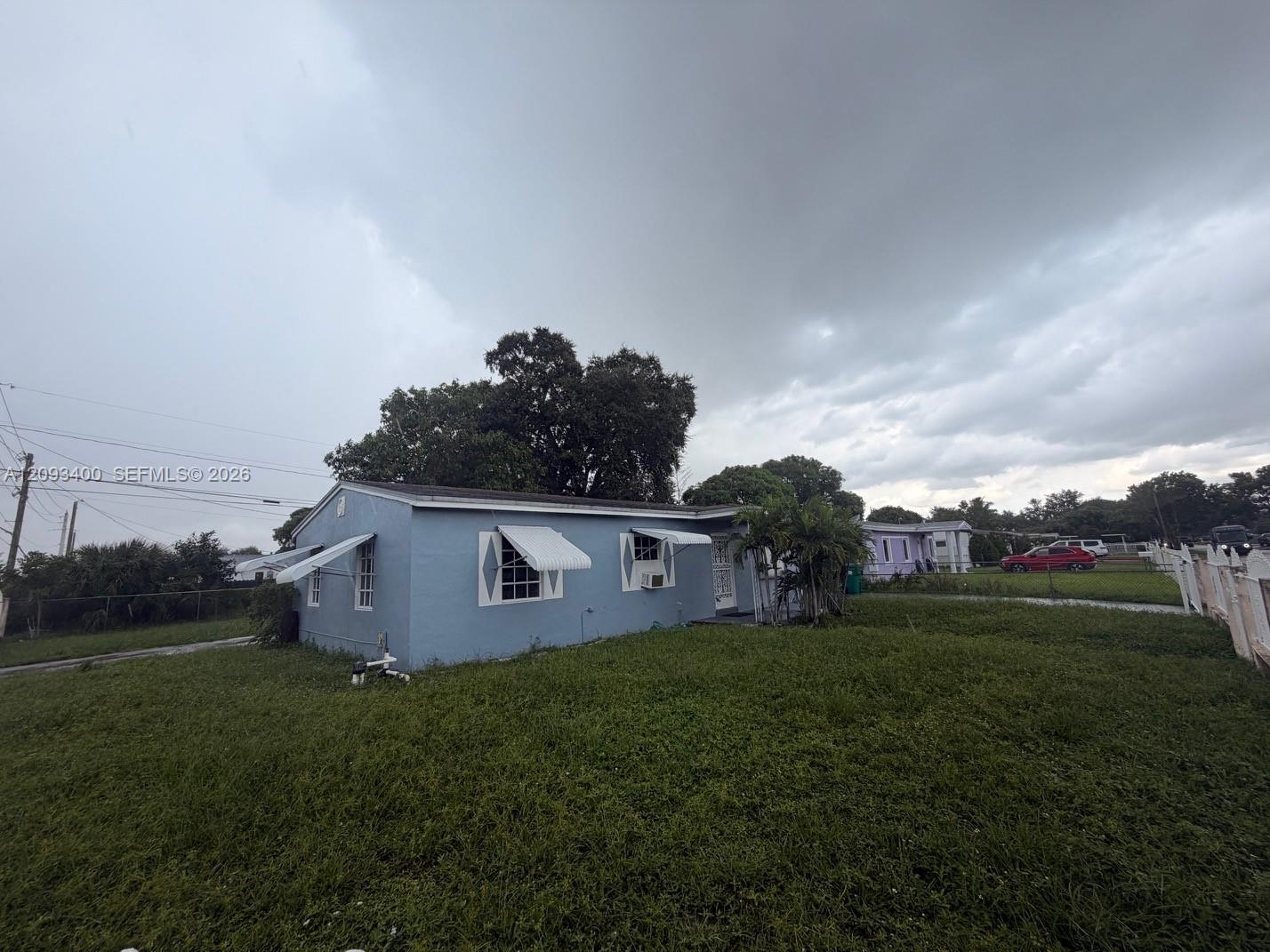 16000 NW 17th Ct, Miami Gardens FL 33054 photo 3