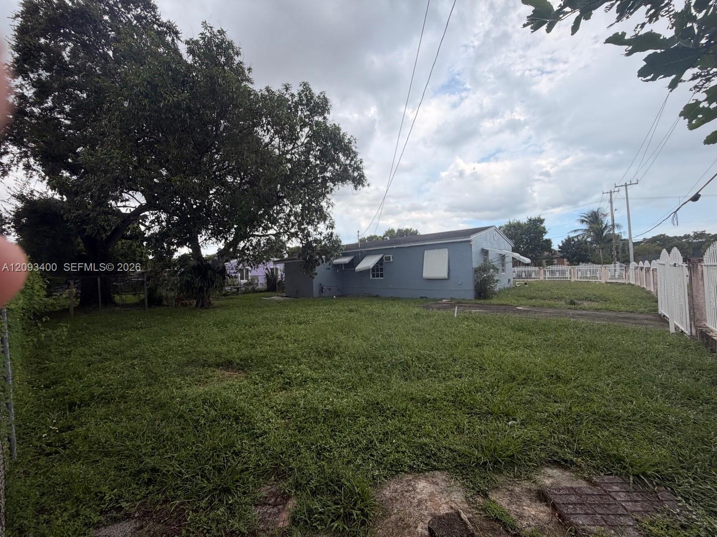 16000 NW 17th Ct, Miami Gardens FL 33054 photo 5