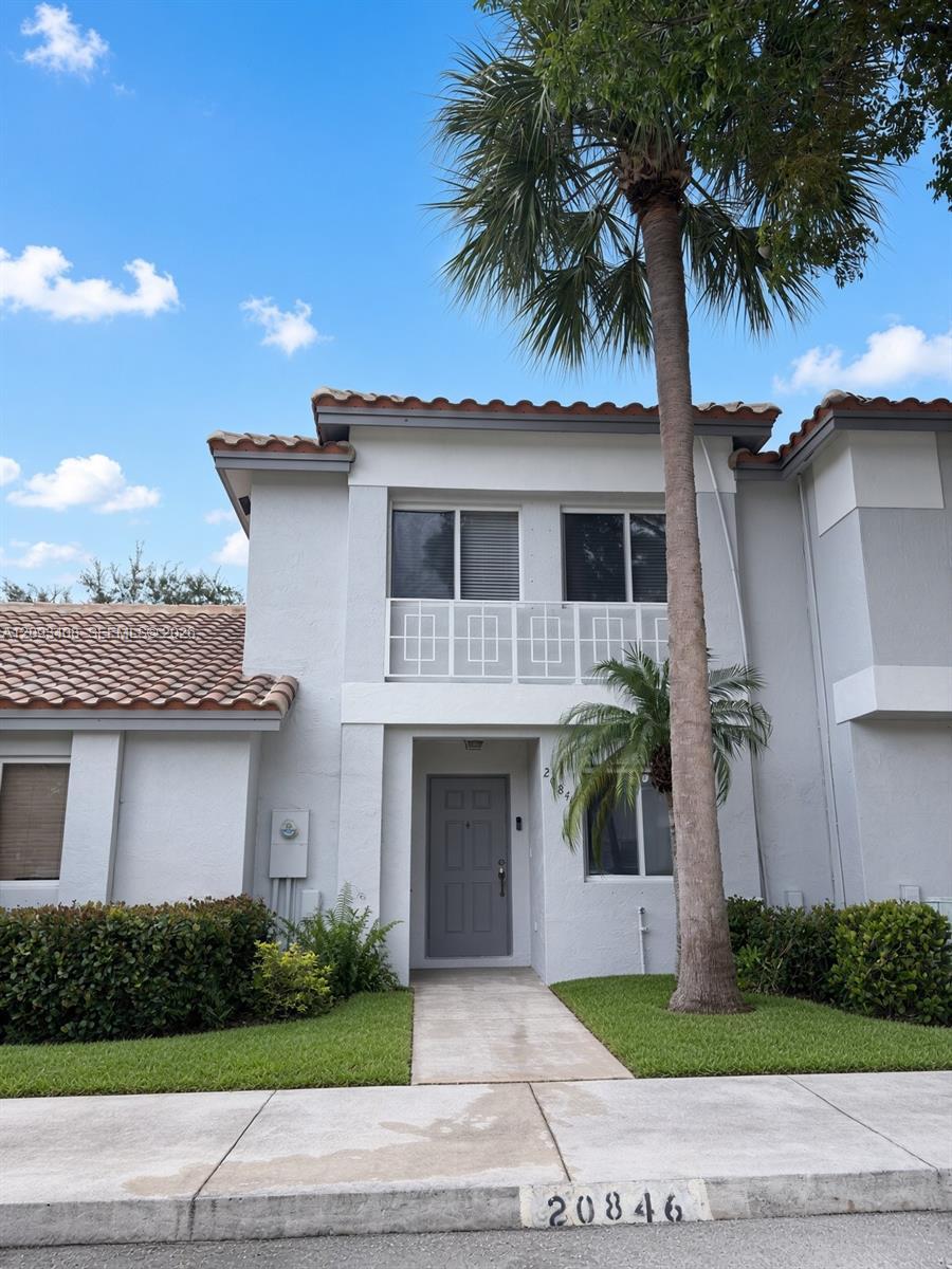 20844 NW 2nd St, Pembroke Pines FL 33029 photo 2