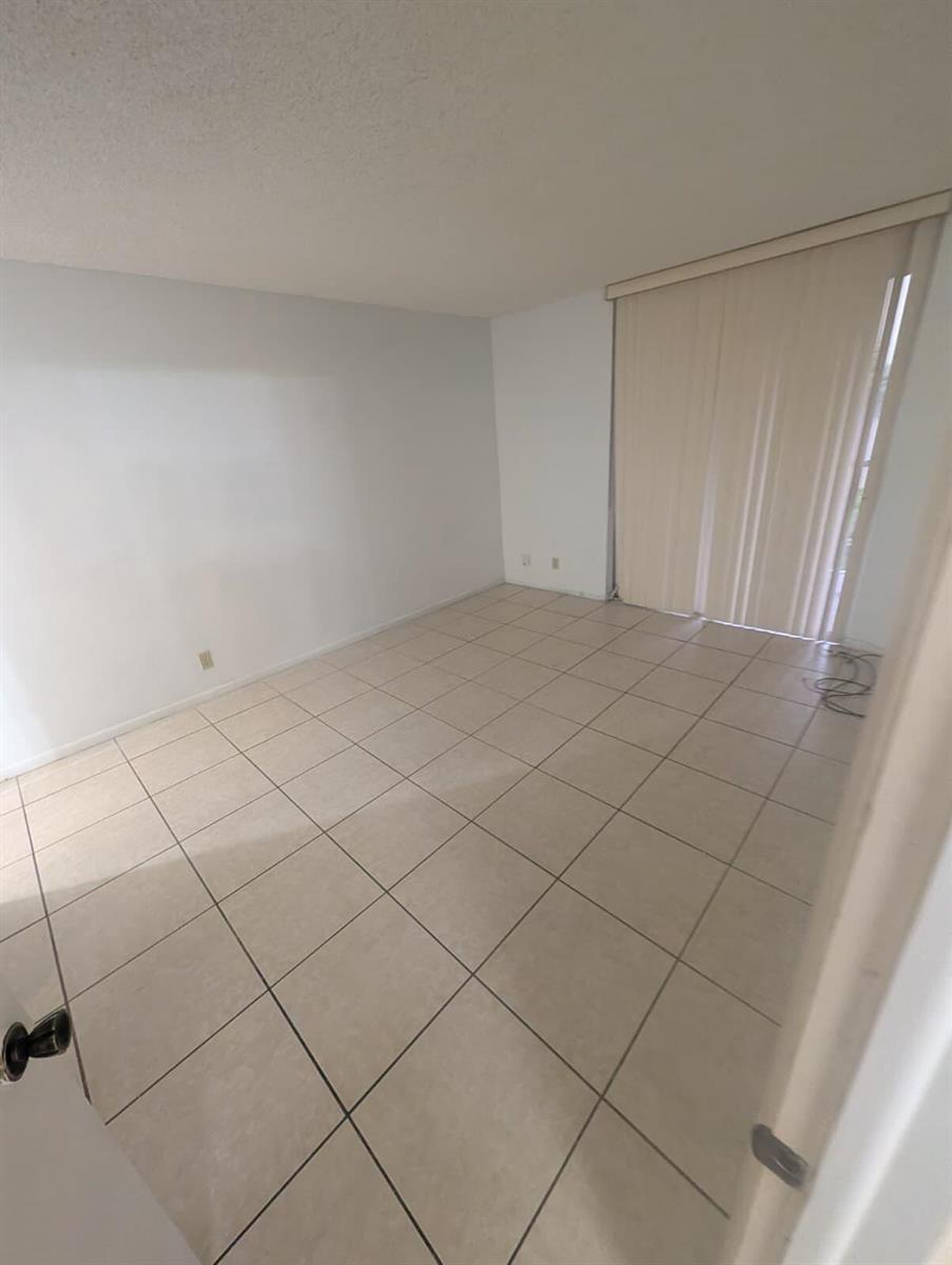 3101 NW 47TH Terrace # 326, Lauderdale Lakes FL 33319 photo 5