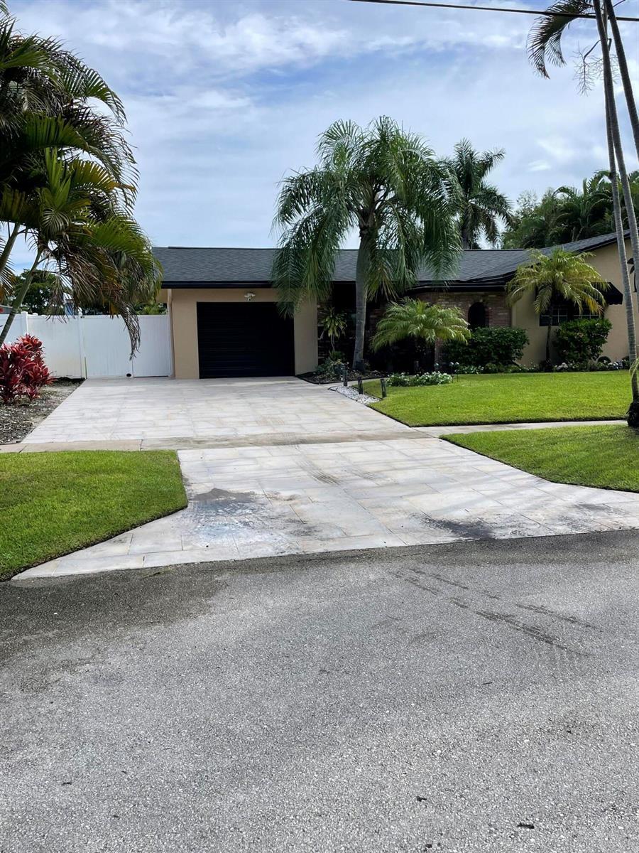 79 OREGON Lane, Boca Raton FL 33487 photo 3