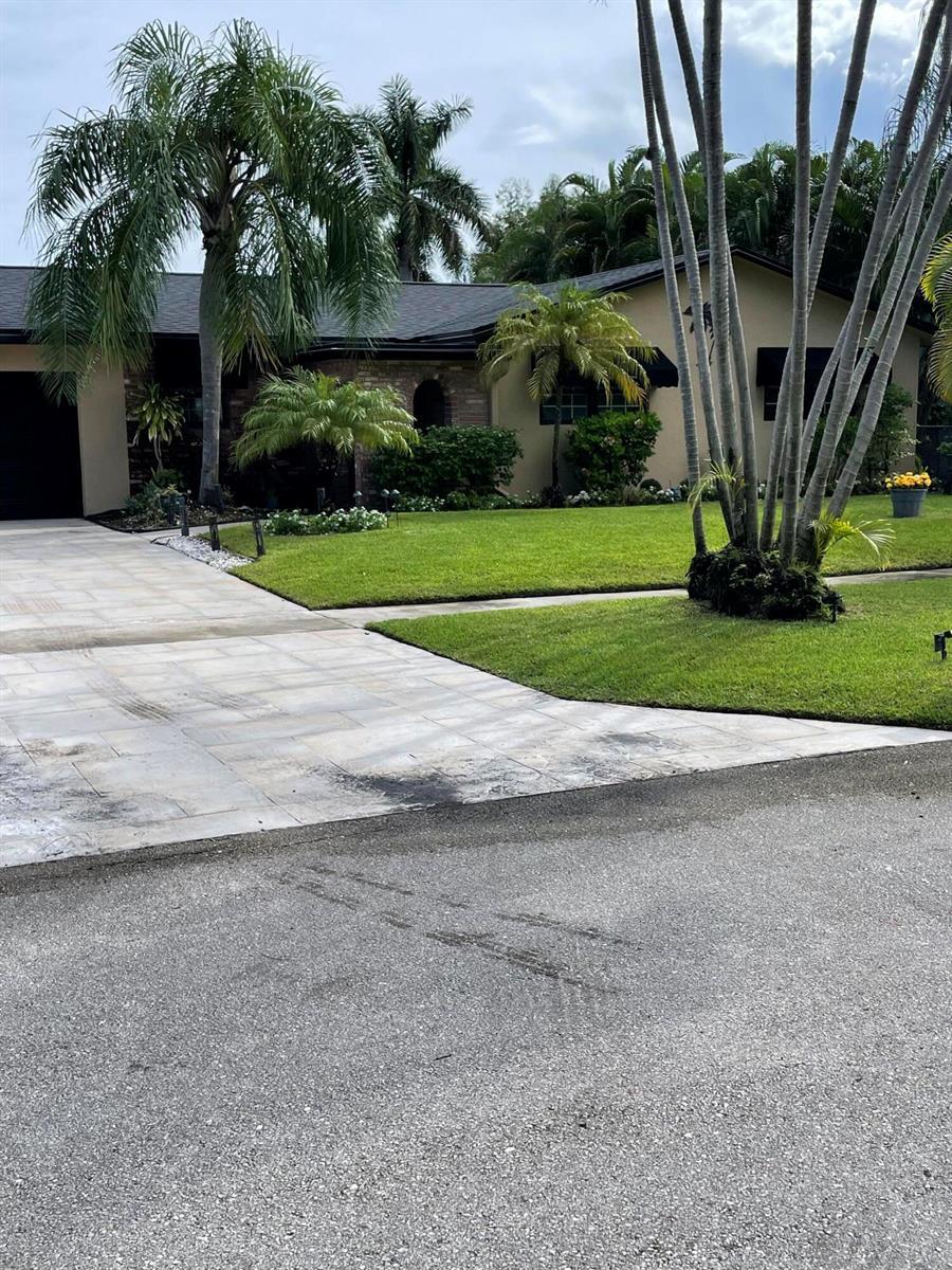 79 OREGON Lane, Boca Raton FL 33487 photo 4